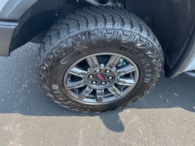 2024 GMC Sierra 1500 AT4X