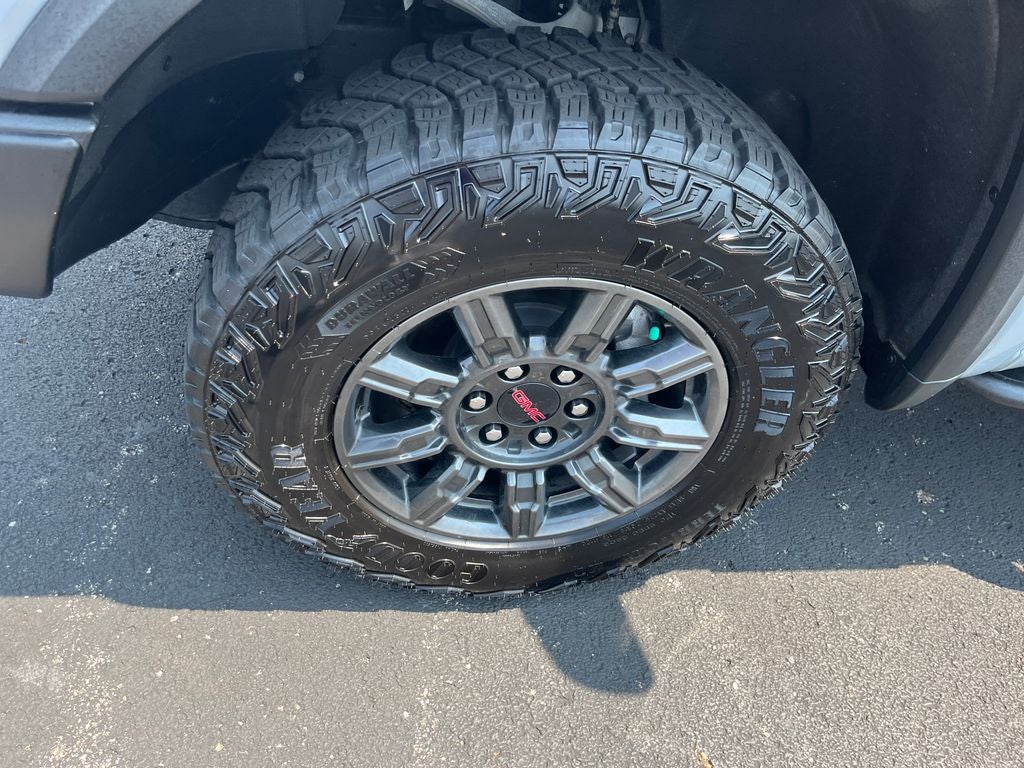 2024 GMC Sierra 1500 AT4X