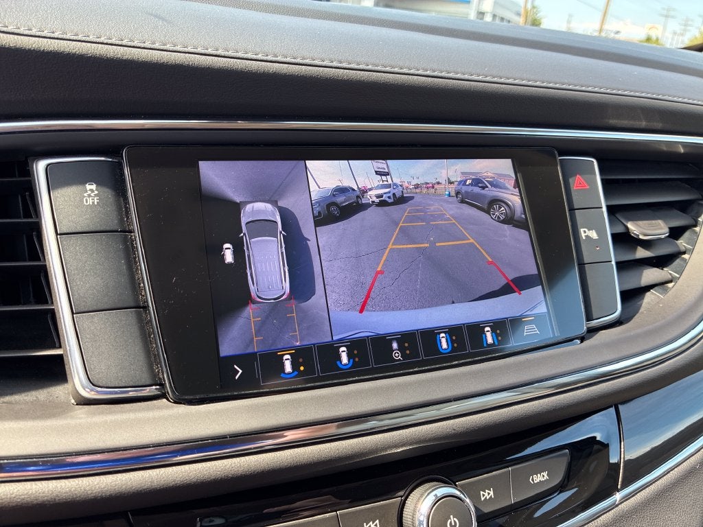 2021 Buick Enclave Essence