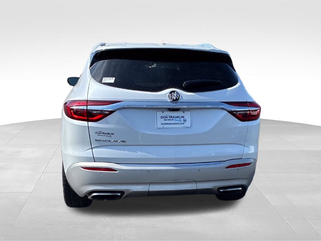 2021 Buick Enclave Essence