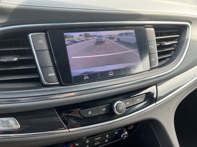 2022 Buick Enclave Essence