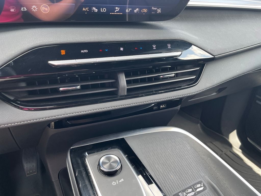 2025 Buick Enclave Sport Touring