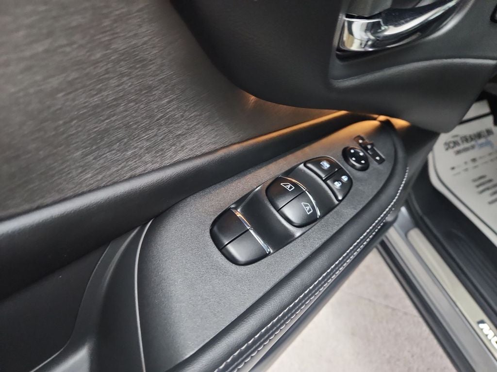 2024 Nissan Murano SL