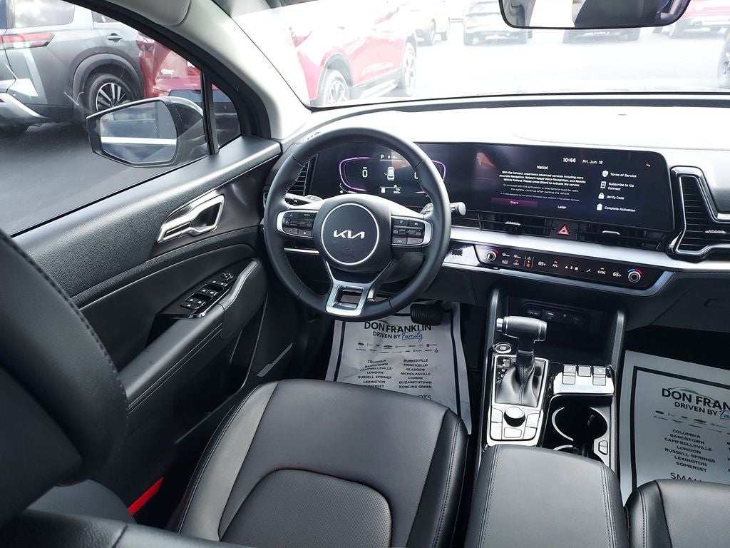2025 Kia Sportage EX