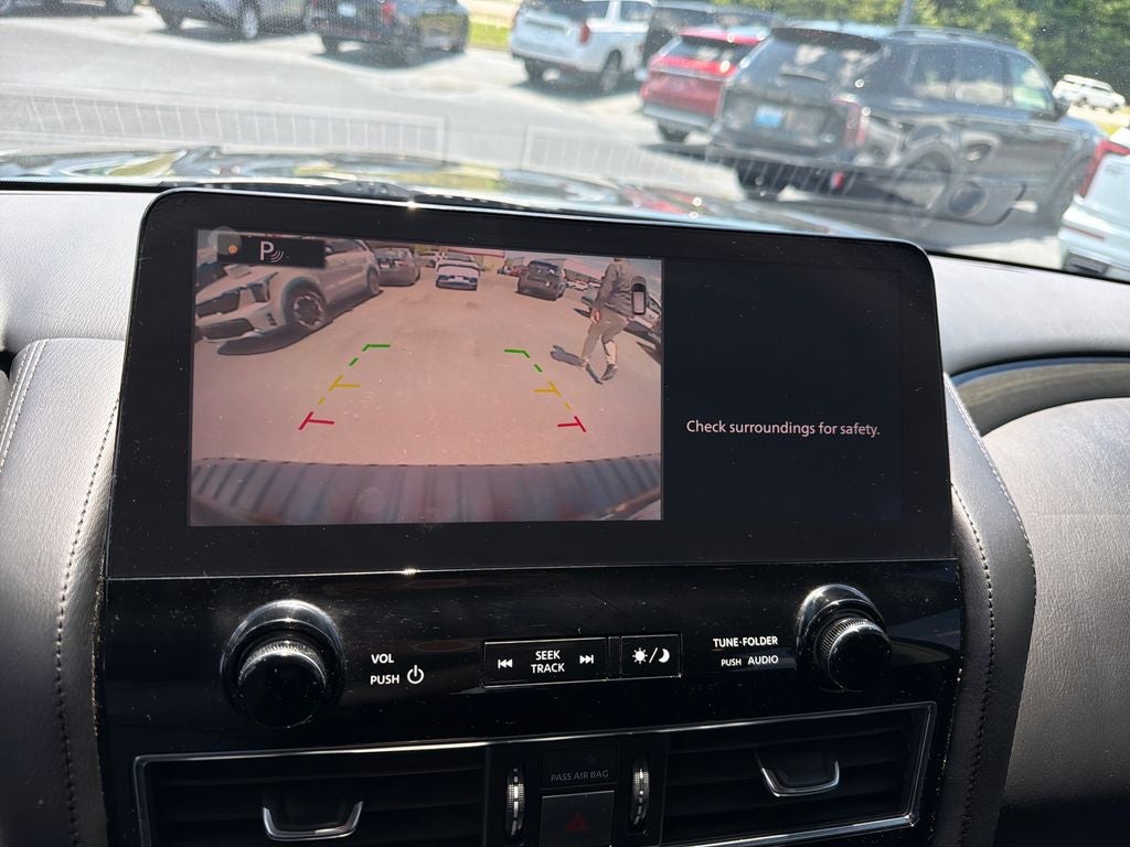 2023 Nissan Armada SV