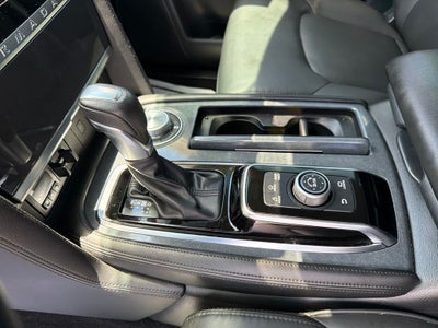 2023 Nissan Armada SV