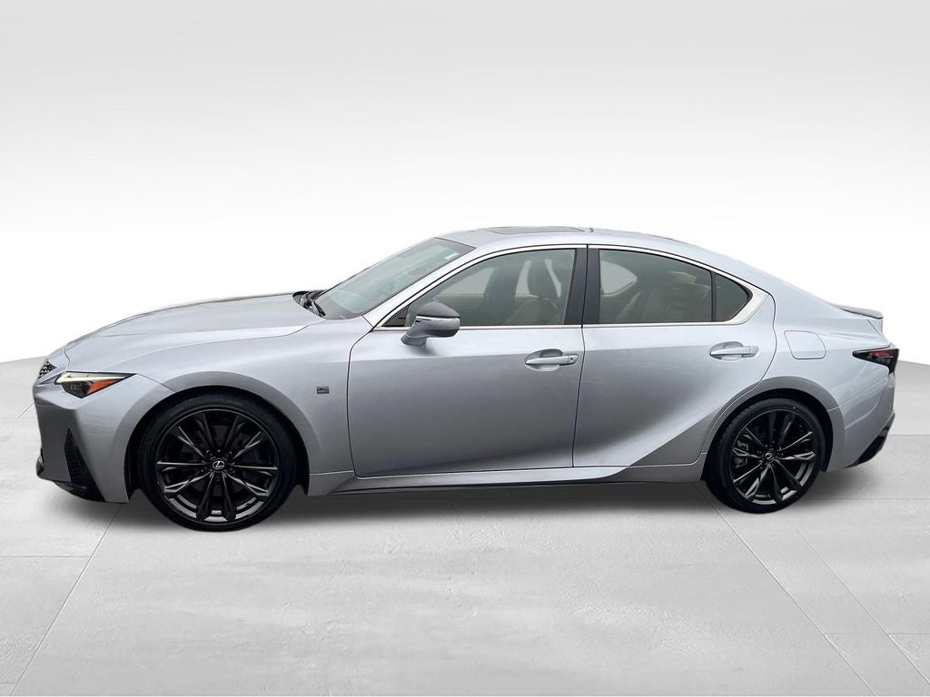 2024 Lexus IS 300
