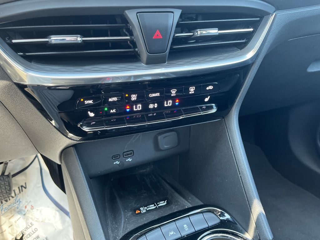 2024 Buick Encore GX Avenir
