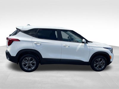 2024 Kia Seltos LX