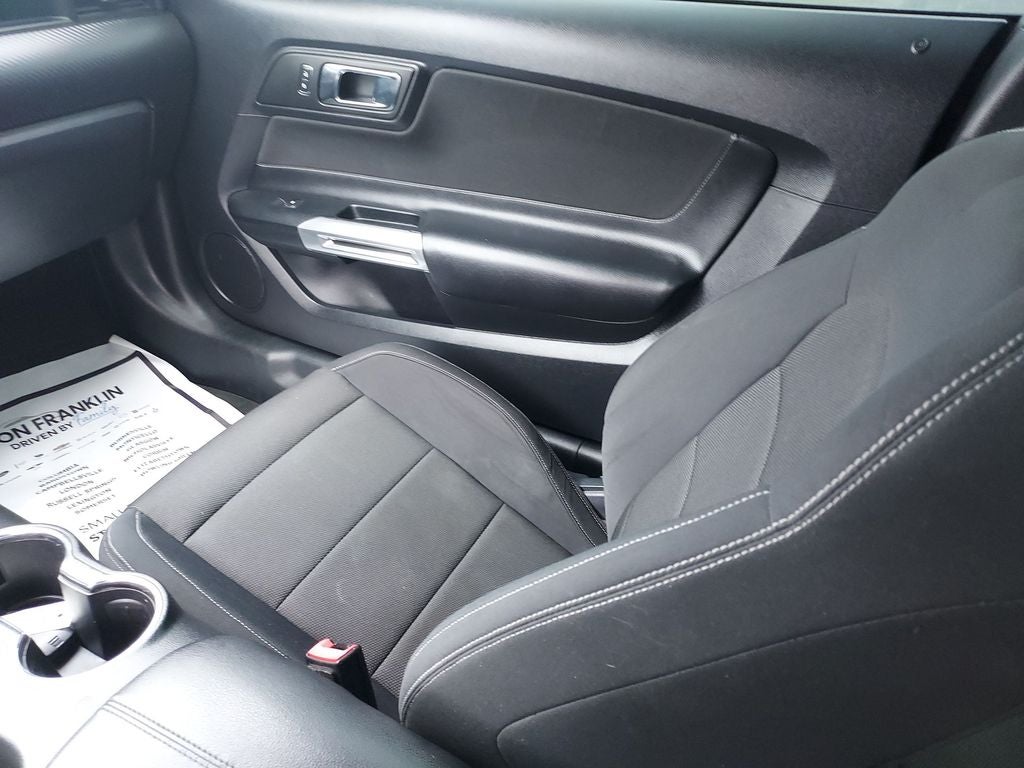 2015 Ford Mustang V6
