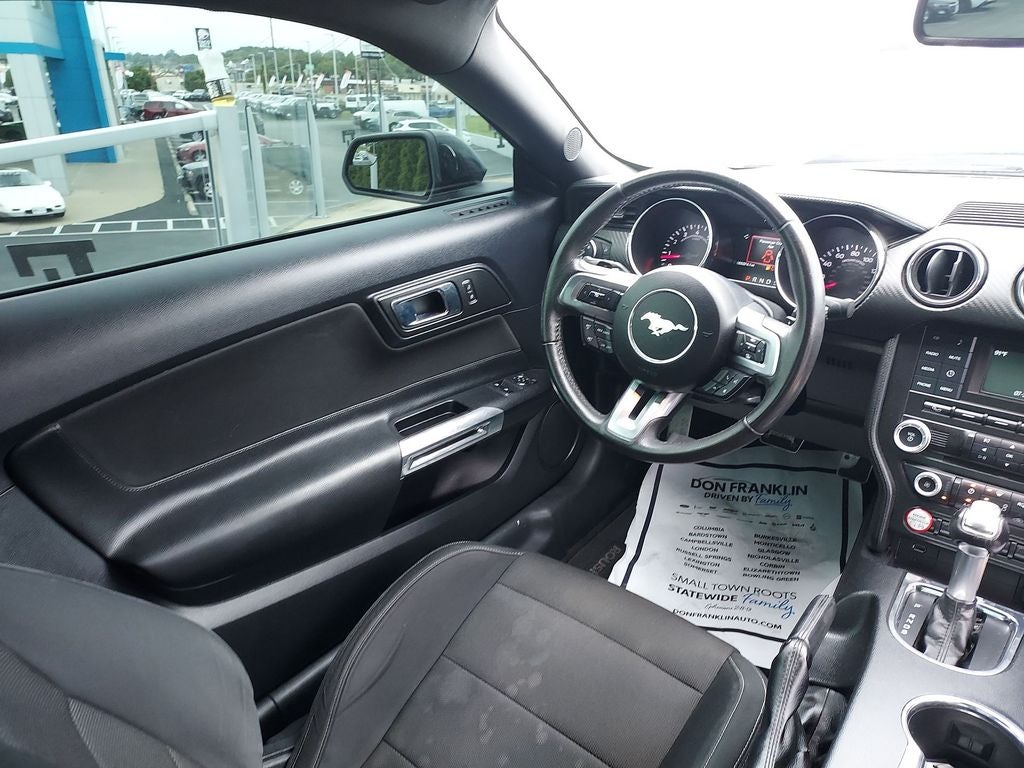 2015 Ford Mustang V6