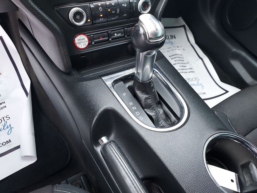 2015 Ford Mustang V6