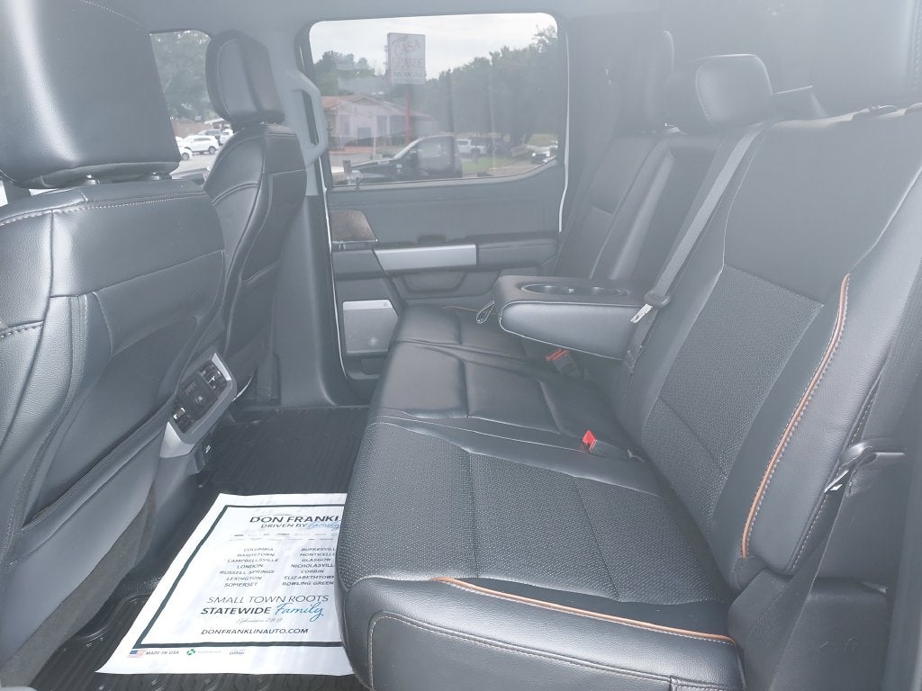 2025 Ford F-350SD Lariat DRW