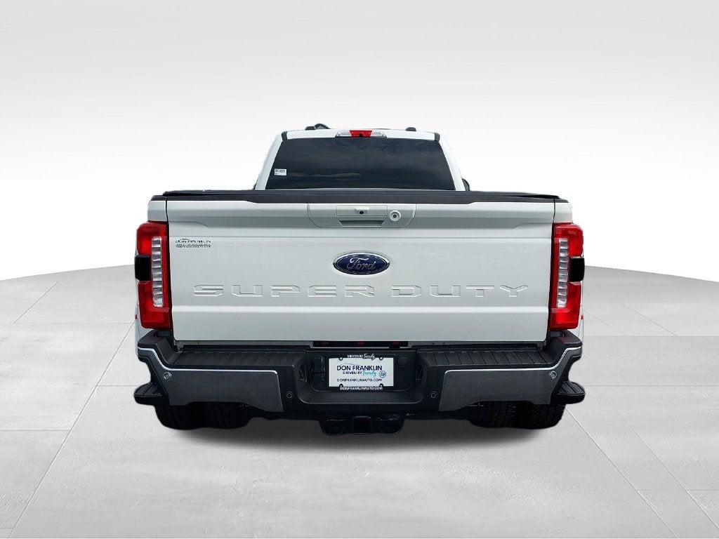 2025 Ford F-350SD Lariat DRW