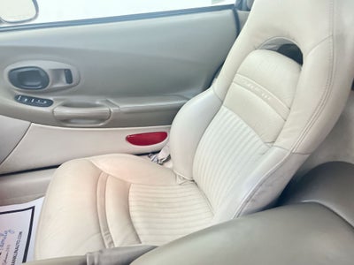 2003 Chevrolet Corvette Base