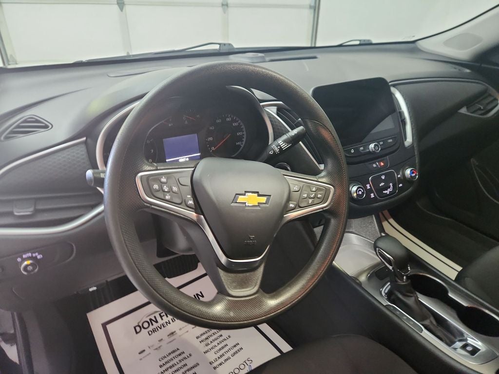 2023 Chevrolet Malibu LS 1LS