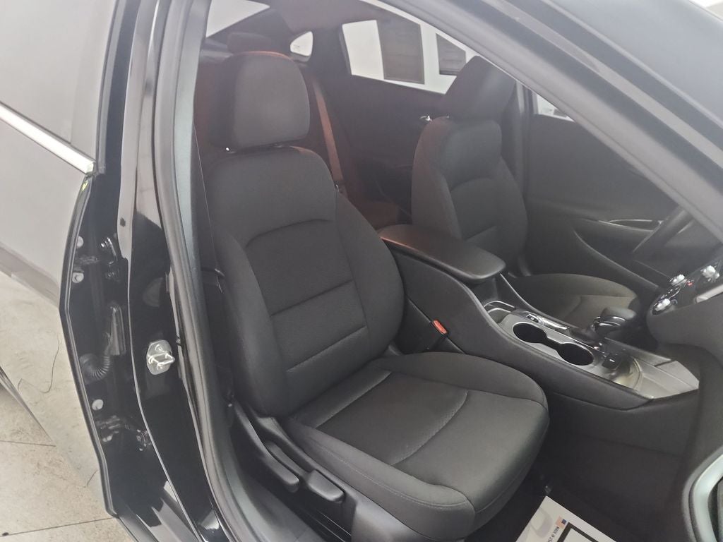 2023 Chevrolet Malibu LS 1LS