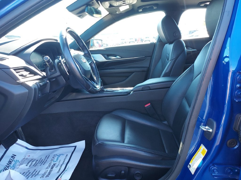 2023 Cadillac CT4 Premium Luxury