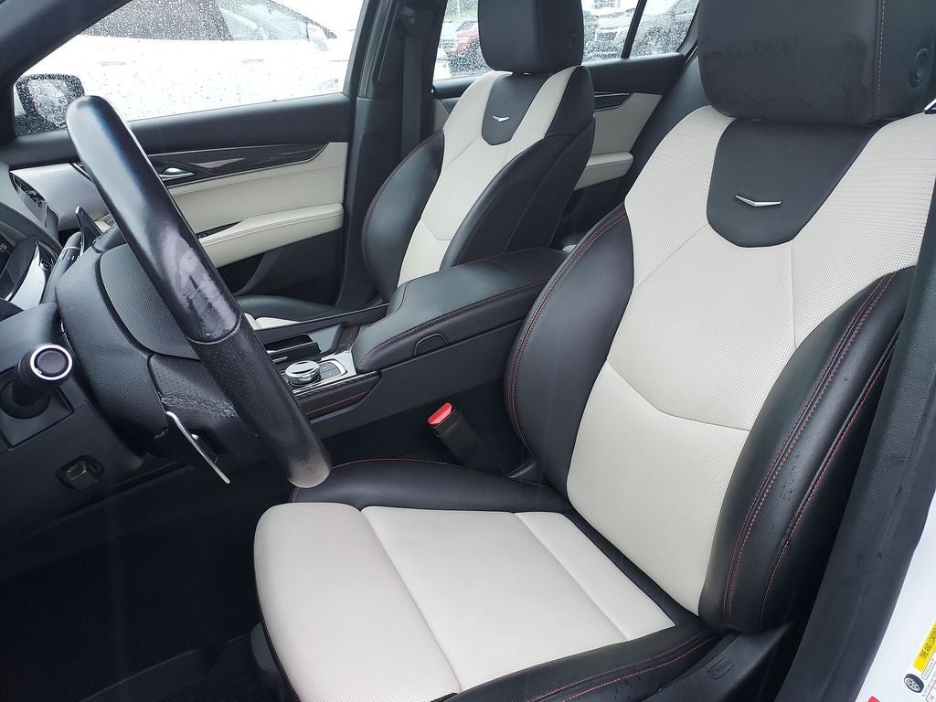 2022 Cadillac CT5 Sport