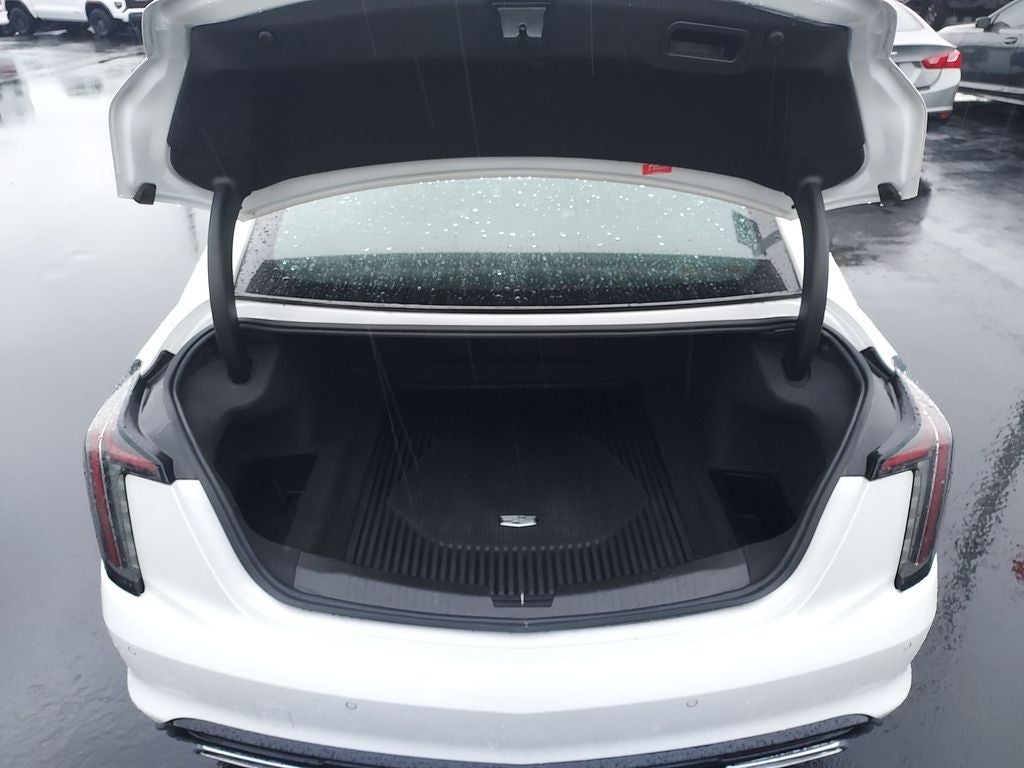 2022 Cadillac CT5 Sport