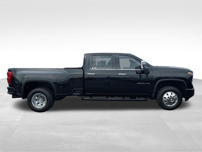 2025 Chevrolet Silverado 3500HD LTZ