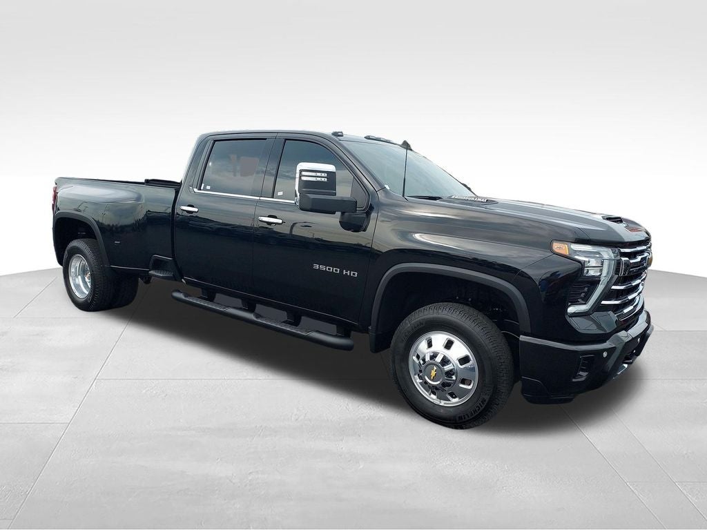 2025 Chevrolet Silverado 3500HD LTZ