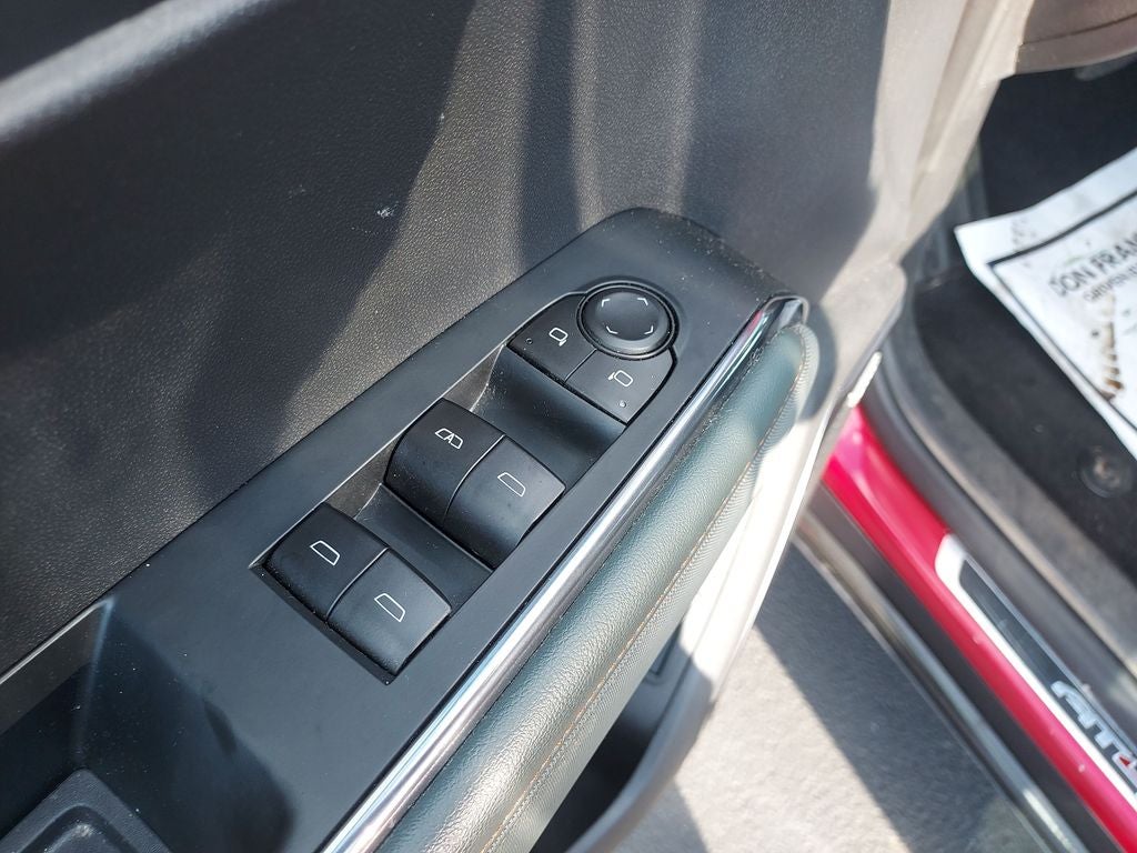 2025 GMC Acadia AT4
