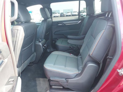 2025 GMC Acadia AT4