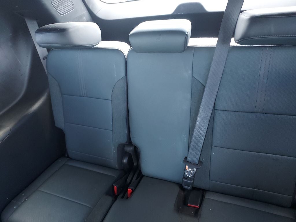 2025 GMC Acadia AT4