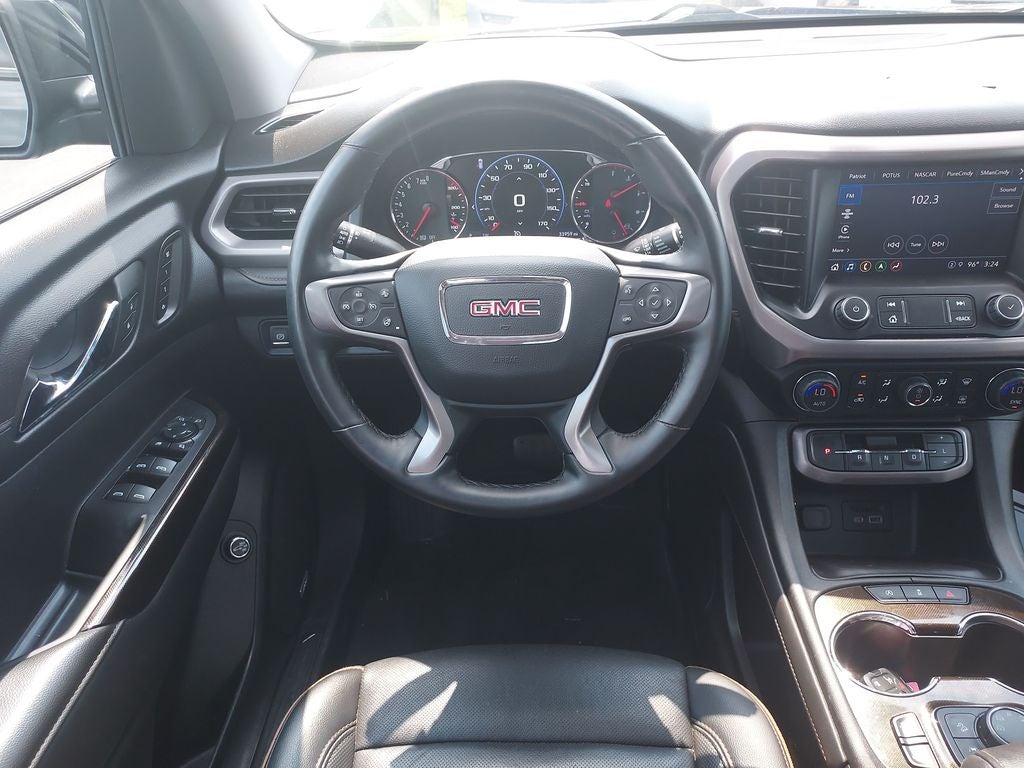 2023 GMC Acadia AT4
