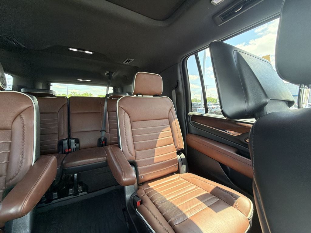 2023 GMC Yukon XL Denali Ultimate