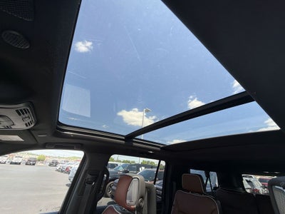 2023 GMC Yukon XL Denali Ultimate