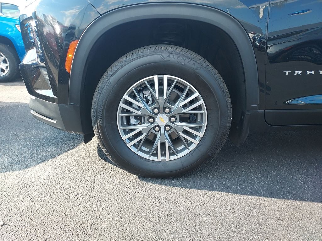 2025 Chevrolet Traverse LT 2LT