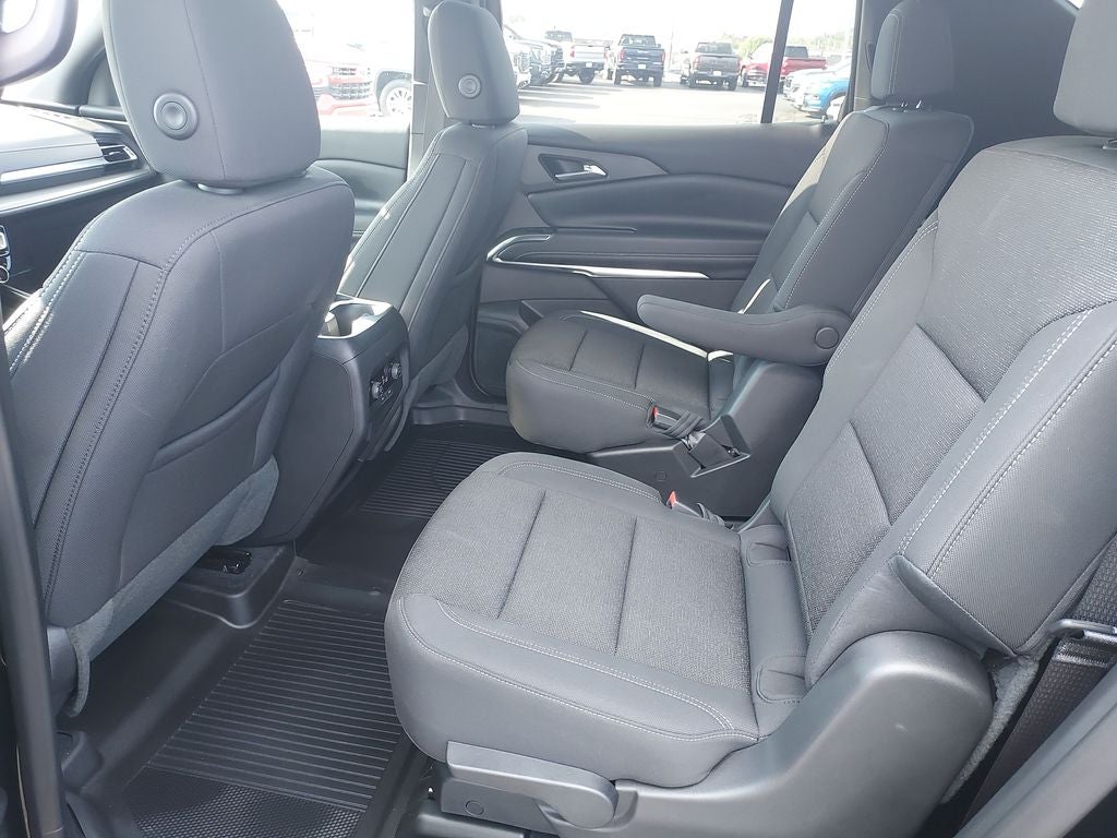 2025 Chevrolet Traverse LT 2LT