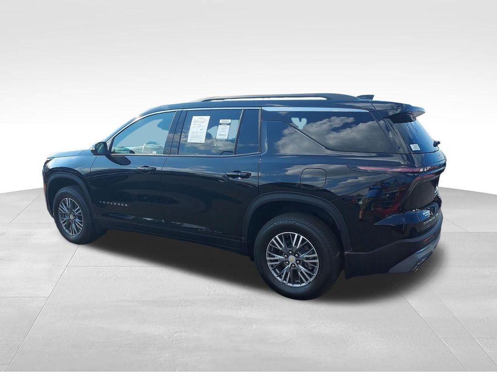2025 Chevrolet Traverse LT 2LT