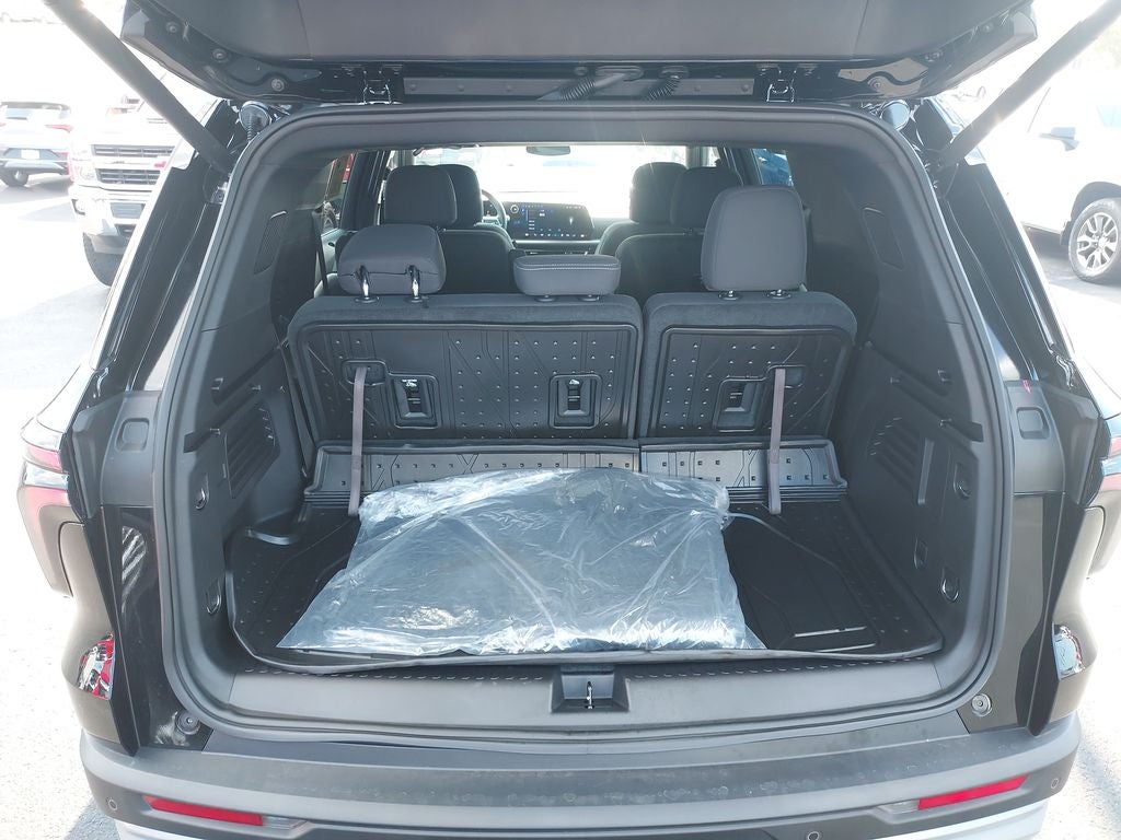 2025 Chevrolet Traverse LT 2LT