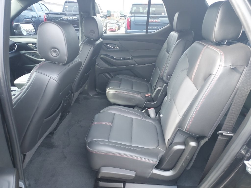 2022 Chevrolet Traverse RS