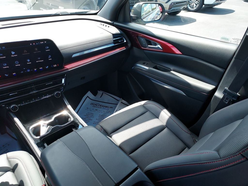 2025 Chevrolet Traverse Z71