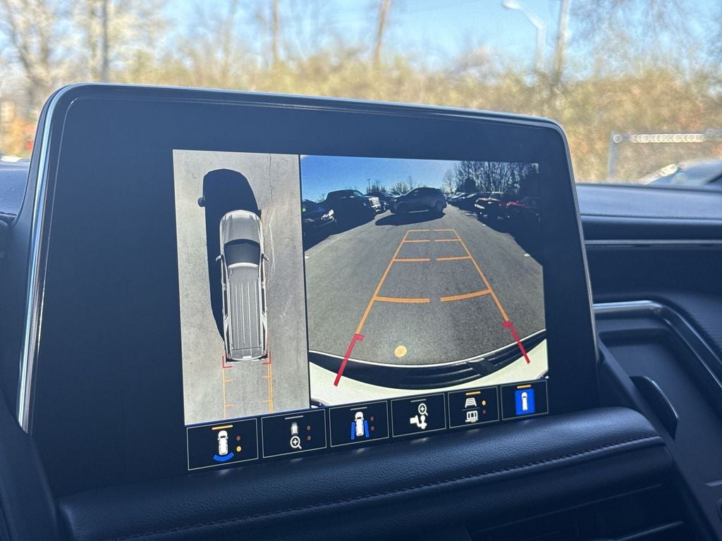 2022 Chevrolet Suburban RST