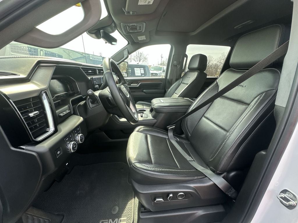 2024 GMC Sierra 2500HD Denali