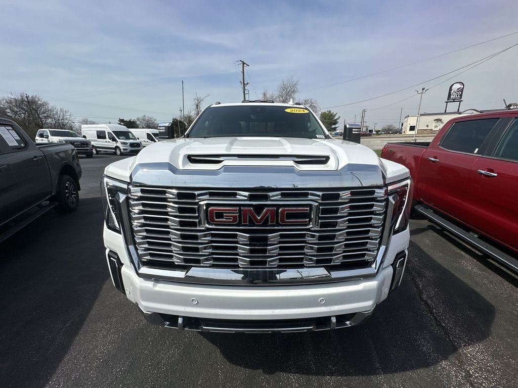 2024 GMC Sierra 2500HD Denali