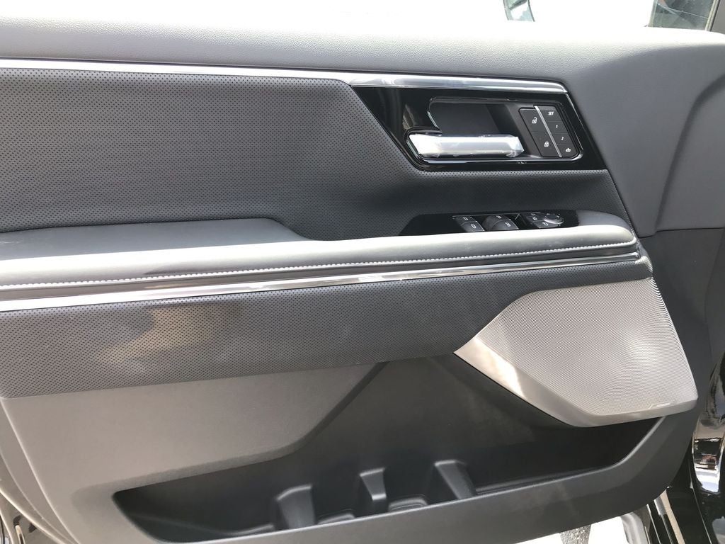 2025 GMC Sierra EV Denali