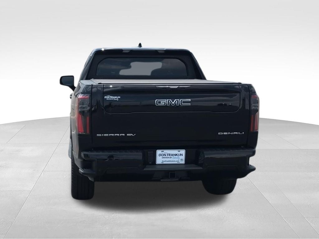 2025 GMC Sierra EV Denali