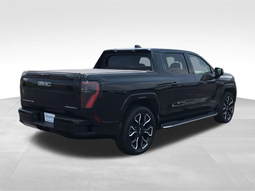 2025 GMC Sierra EV Denali