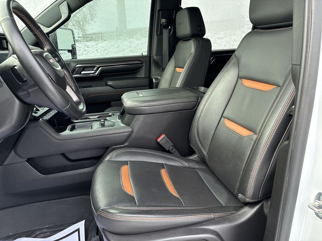 2024 GMC Sierra 2500HD AT4
