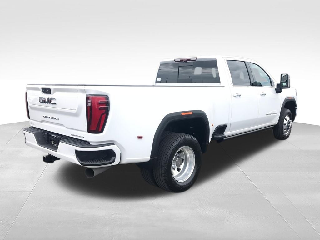 2024 GMC Sierra 3500HD Denali Ultimate