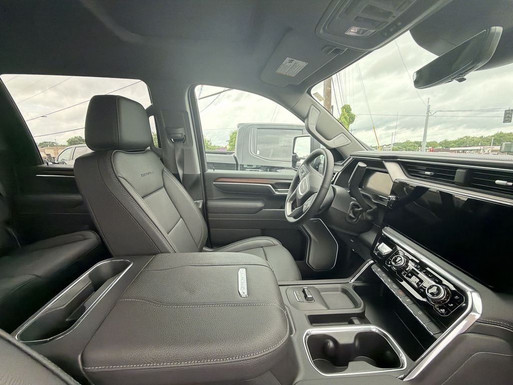 2026 GMC Sierra 2500HD Denali