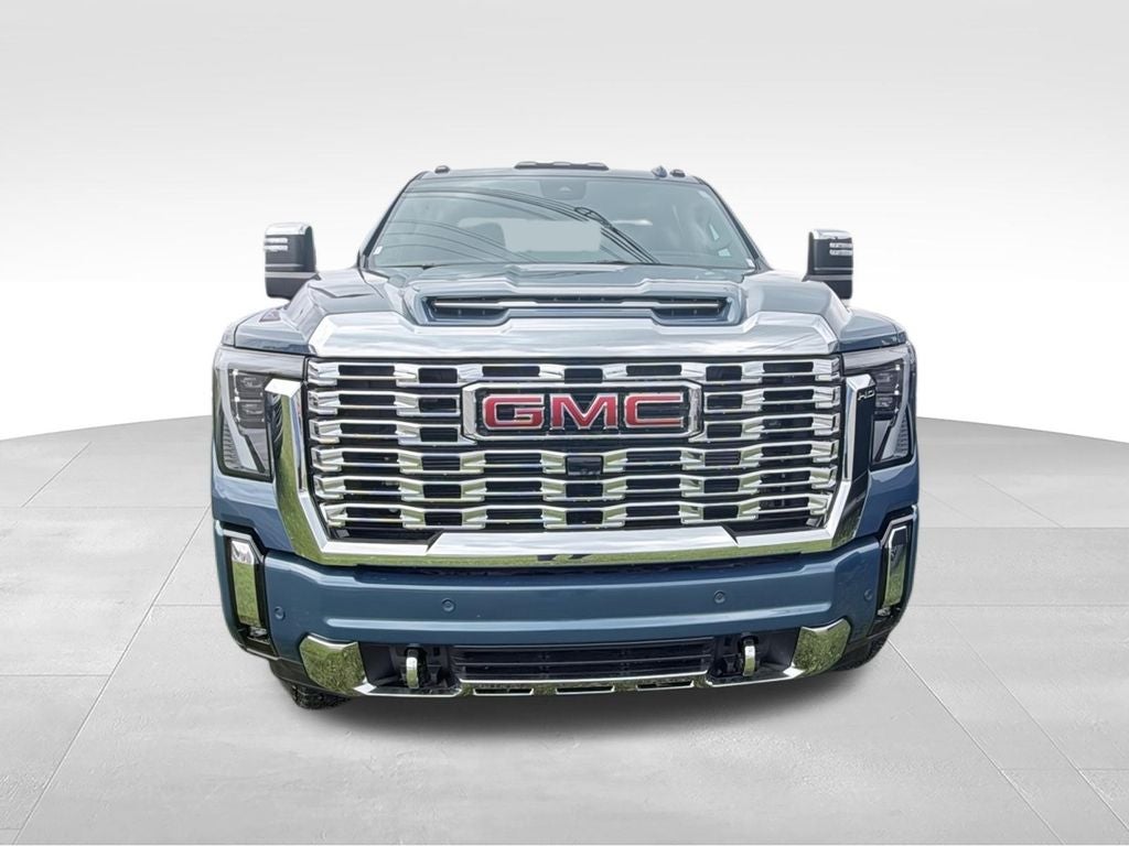 2026 GMC Sierra 2500HD Denali