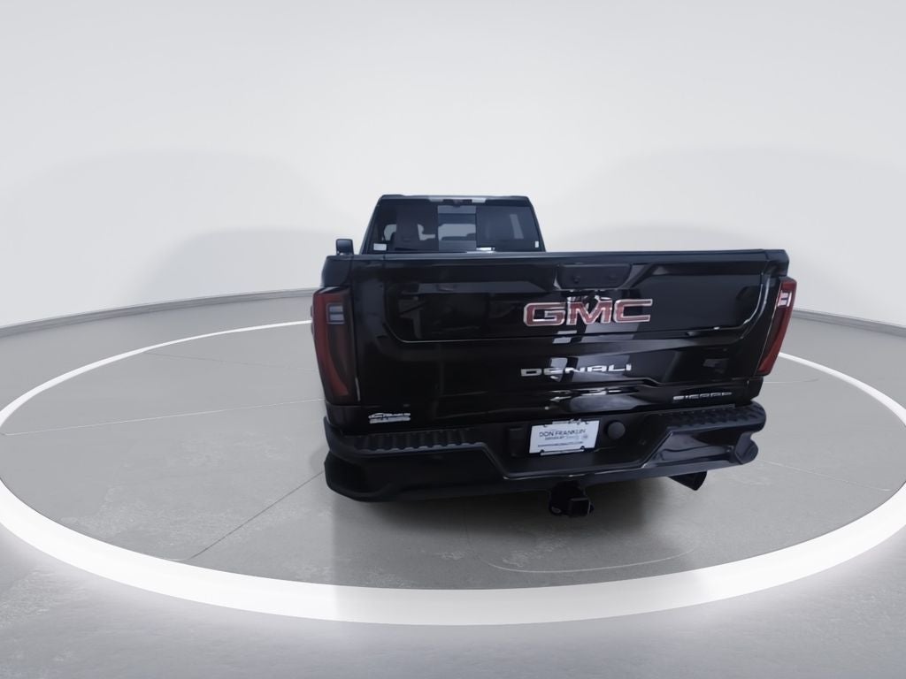 2025 GMC Sierra 2500HD Denali