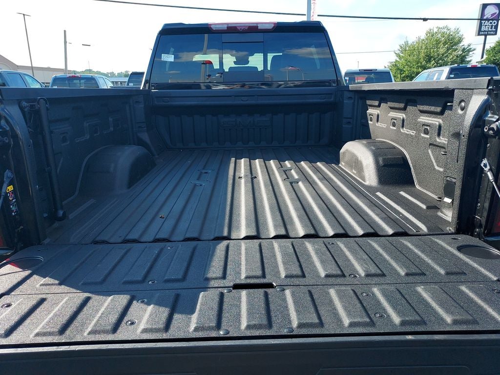 2025 GMC Sierra 2500HD Denali